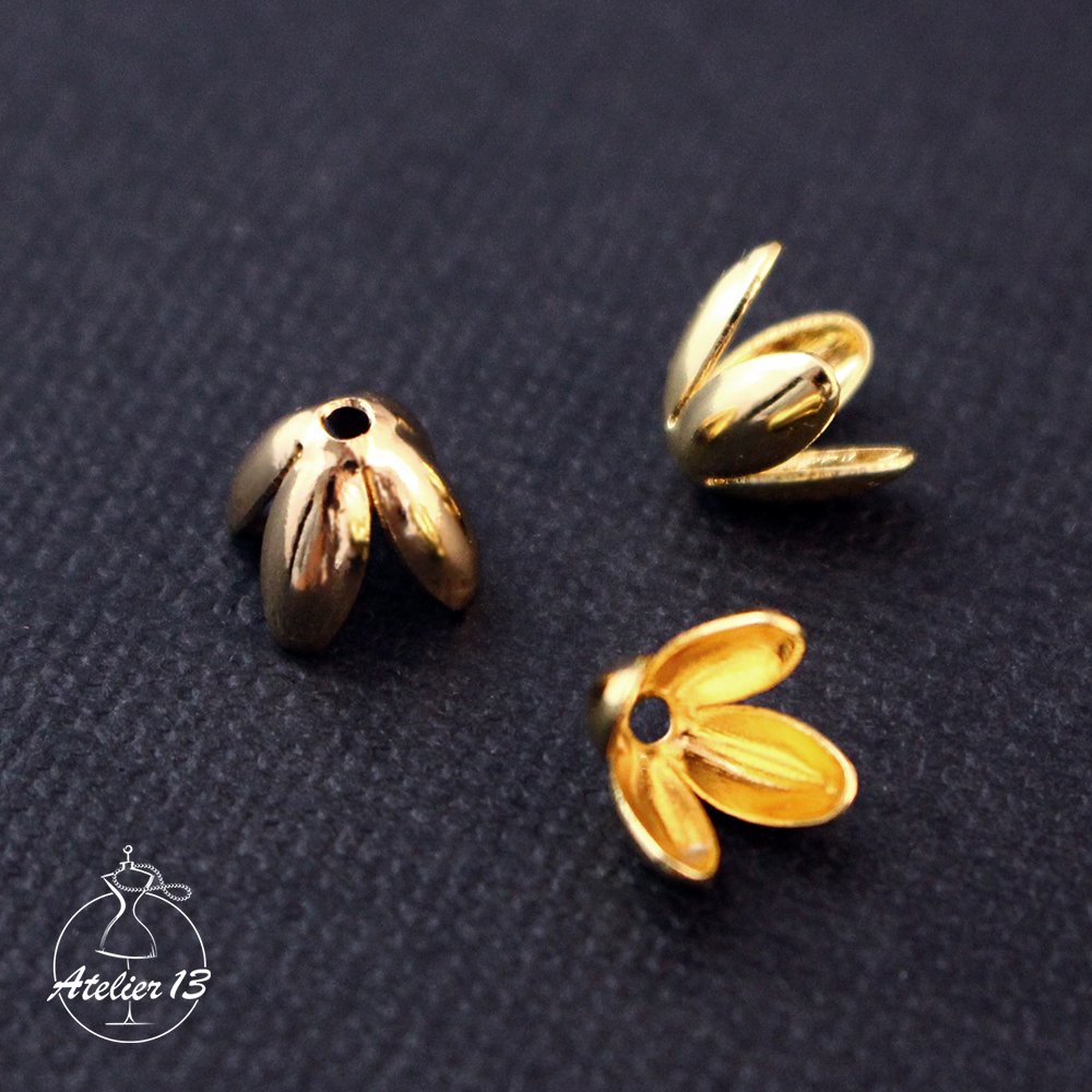 Cap Flower, clip-on, 8*5 mm, gold, 1 pc