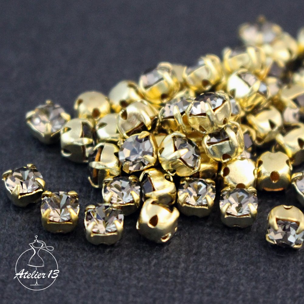 Шатоны ss16 (4 мм) в оправе, Black Diamond/Gold, 20 шт