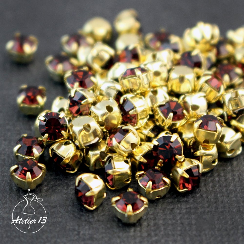 Chatons ss16 (4 mm) in setting, Burgundy/Gold, 20 pcs